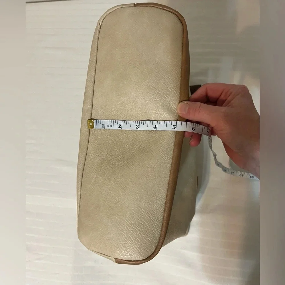 LaTique Ellis Bowtique Shoulder Bag Purse